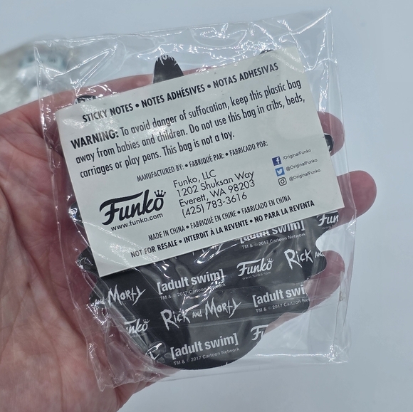 Funko Rick and Morty Snowball Pen & Rick Sticky Notepad Set - Picture 5 of 5